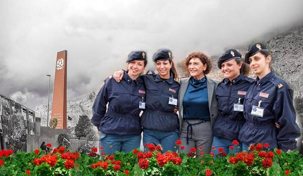 Ansa: Giovanni Falcone, vedova caposcorta realizza giardino della memoria Giovanni Falcone, vedova caposcorta realizza giardino della memoria